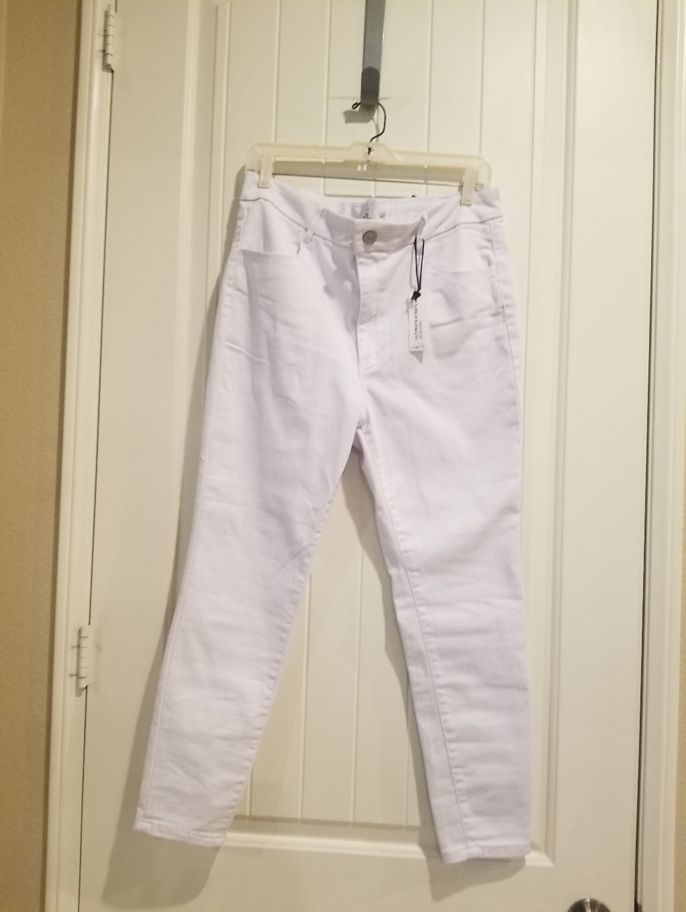 White Jegging